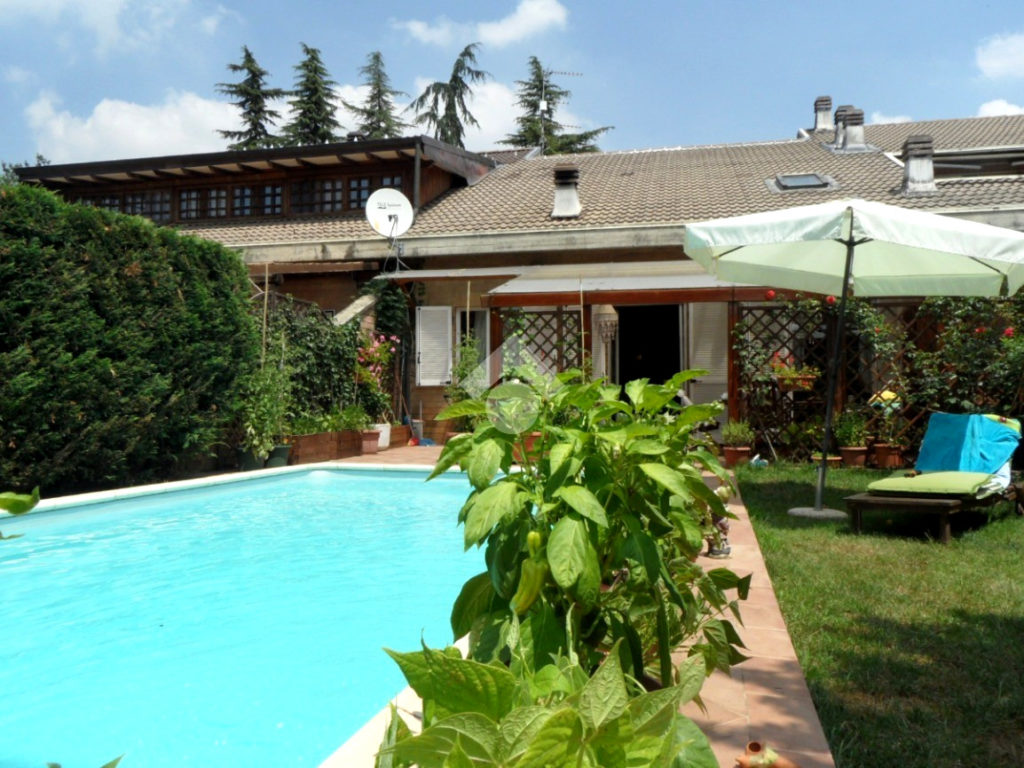 5.Casa luminosa con piscina - Pasturana, Piamonte
