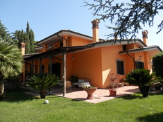 Casa en venta en MONTEROTONDO (RM)