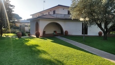 Casa semi-independiente en venta en TARQUINIA (VT)